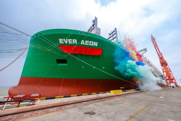 立邦船舶涂料a-lf-sea供应沪东中华24000teu级集装箱船，助力海上